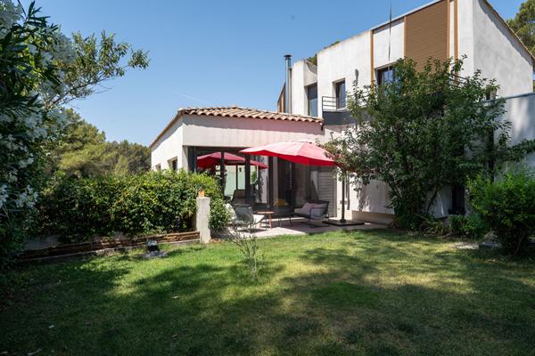 Maison Cabries 10 pièce(s) 245 m2