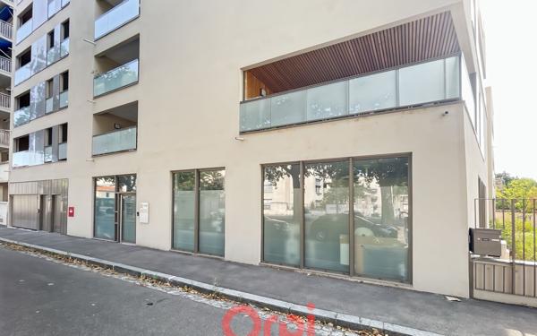 Stationnement à vendre