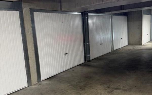 Stationnement à vendre
