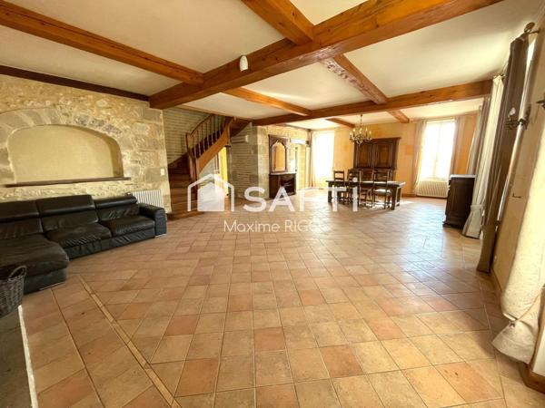 Maison en pierre 8 pièces 284m²