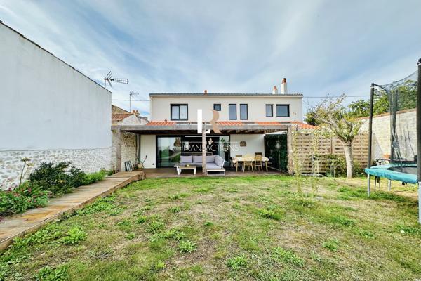 La Rochelle (17000) La Trompette - Maison 4ch entièrement rénovée en 2019 avec garage, jardin et piscine
