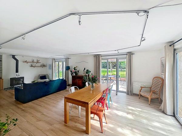 A Vendre au Coeur du Montaiguet maison de 4 chambres sur un terrain de 1800m² au calme absolu