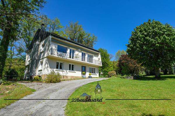 Maison 7 pièces - 220 m² Exclusivité efficity