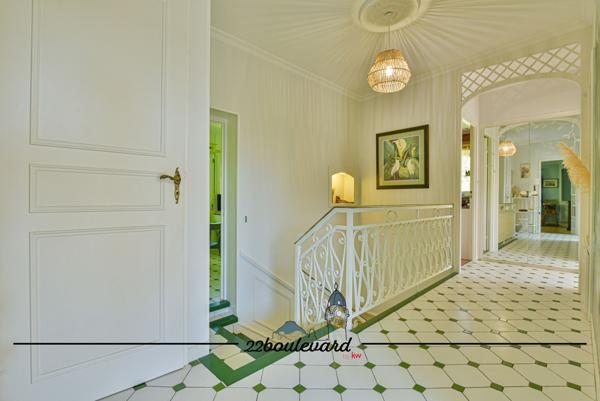 Maison 7 pièces - 220 m² Exclusivité efficity