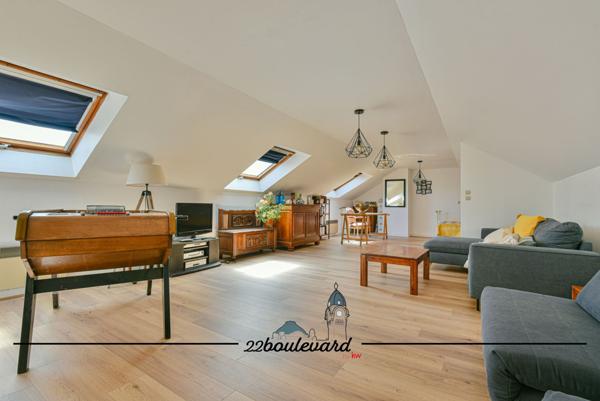 Maison 7 pièces - 220 m² Exclusivité efficity