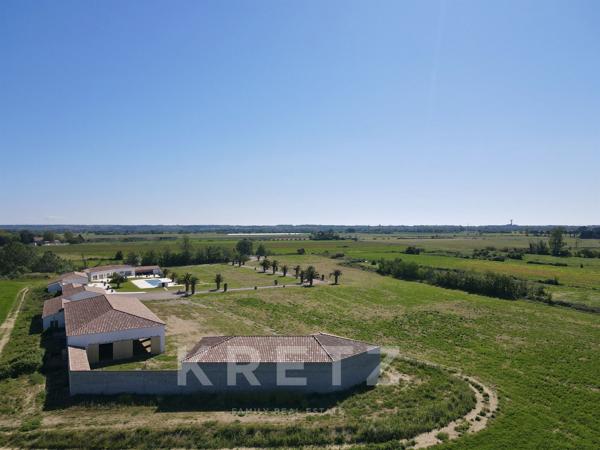 Propriété d'exception au coeur de la Camargue