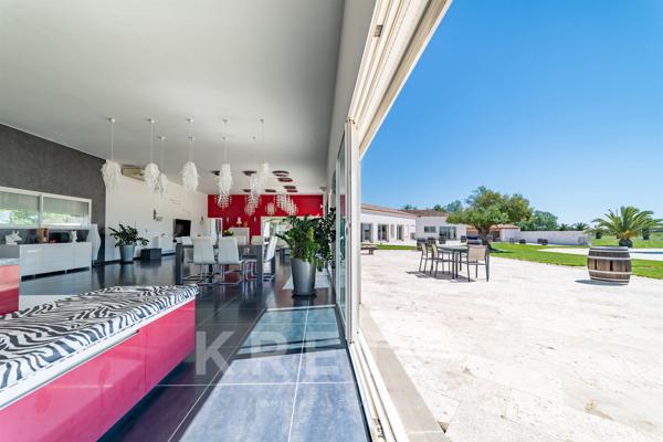 Propriété d'exception au coeur de la Camargue