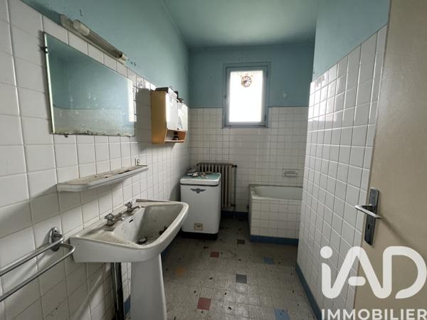 Maison à vendre 4 pièces 96 m² Saint-Étienne-de-Fontbellon