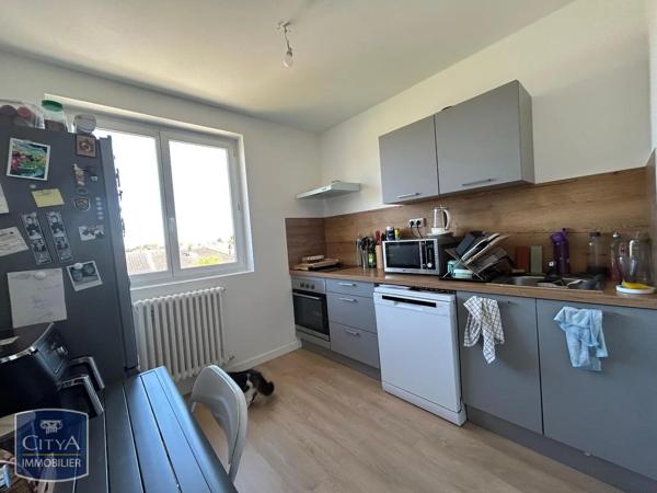 Appartement à louer 4 pièces 69.5m² Brive-la-Gaillarde (19100)