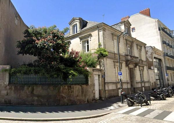 Nantes Kleber hôtel particulier à rénover, superbe potentiel