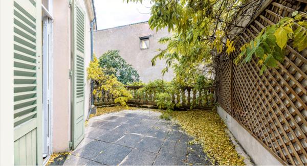 Nantes Kleber hôtel particulier à rénover, superbe potentiel
