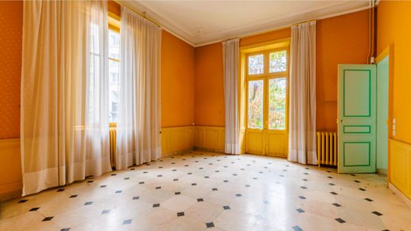 Nantes Kleber hôtel particulier à rénover, superbe potentiel