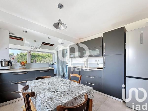 Maison 6 pièces de 170 m² à Pléneuf-Val-André (22370)