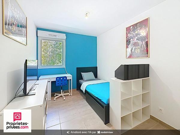 Appartement T4 dernier étage avec deux terrasses et garage