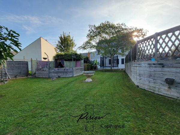 Maison familiale - potention de 5 chambres - 973 m²