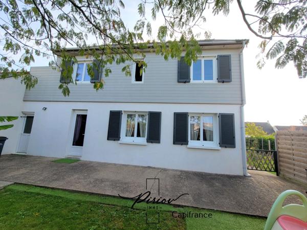Maison familiale - potention de 5 chambres - 973 m²