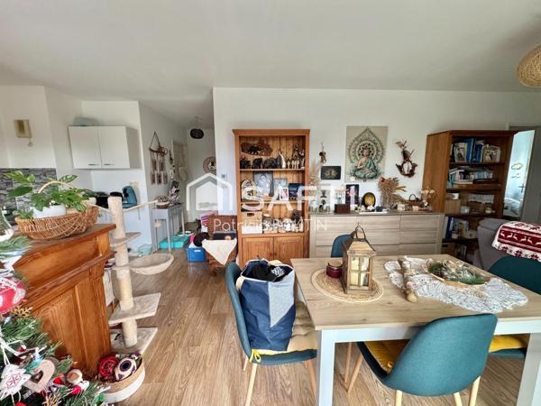 APPARTEMENT 2 CHAMBRES ET BALCON A NIORT