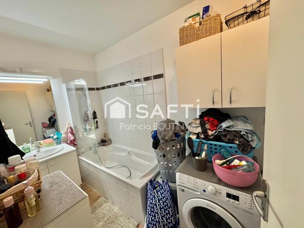 APPARTEMENT 2 CHAMBRES ET BALCON A NIORT