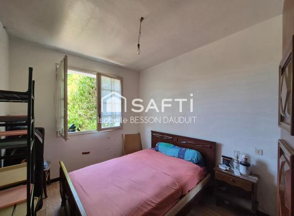 MAISON 5 CHAMBRES A RENOVER ENTIEREMENT