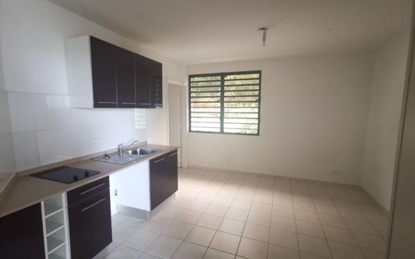Appartement à louer    2 pièces •  Cayenne