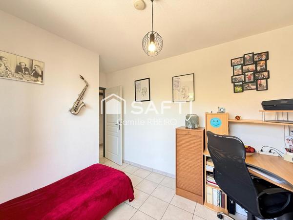 PERPIGNAN,SECTEUR CATALUNYA, MAISON 4 FACES PLAIN PIED, EXTERIEUR ARBORE, PISCINE