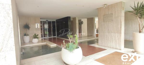 CANNES – PALM BEACH | APPARTEMENT DE PRESTIGE AVEC TERRASSE ENSOLEILLÉE