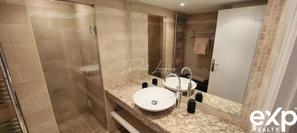CANNES – PALM BEACH | APPARTEMENT DE PRESTIGE AVEC TERRASSE ENSOLEILLÉE