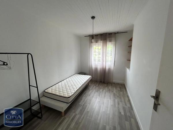Appartement à louer 5 pièces 10m² Annecy (74600)
