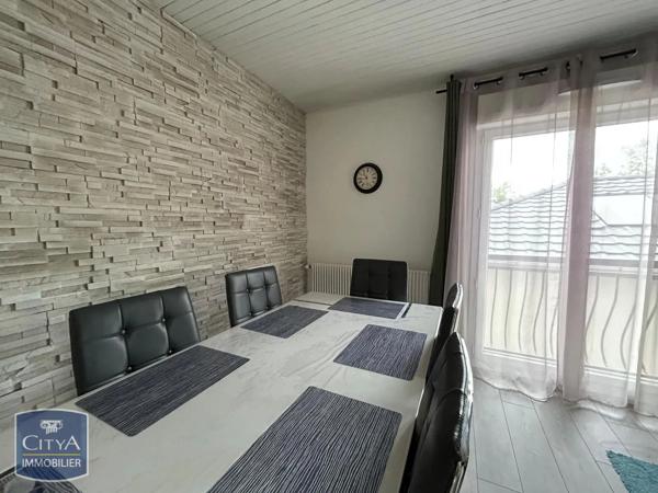 Appartement à louer 5 pièces 10m² Annecy (74600)