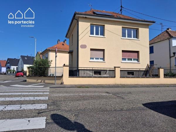 Immeuble de rapport ou résidence familiale – Deux appartements avec ga 295 000 €
