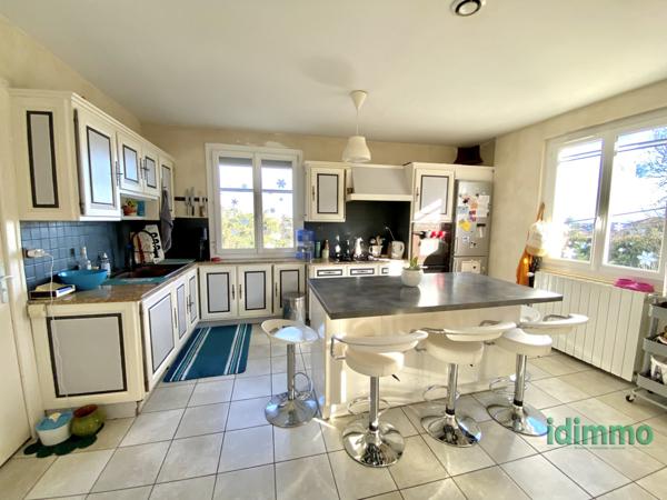 Magnifique maison très lumineuse de 86 m2 à Annonay à 195 000€ Annonay (07100)