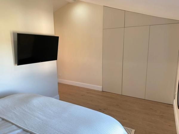 En Charente à Champniers, maison rénovée de 112.50 m², terrasse et cour fermée