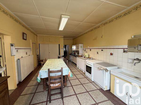 Maison à vendre 7 pièces 221 m² Poissons