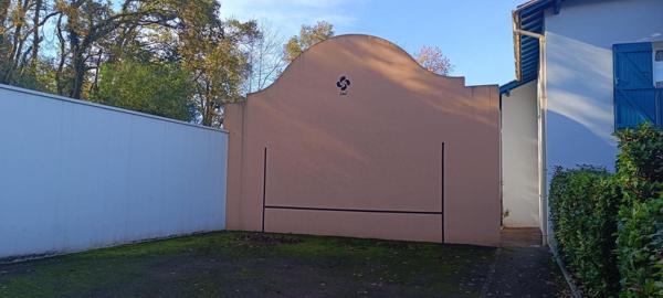 Cambo Les bains Appartement de type T2 Avec jardin et placé de parking