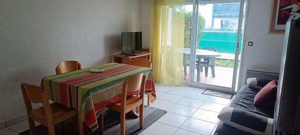 Cambo Les bains Appartement de type T2 Avec jardin et placé de parking