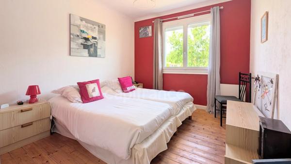 Maison à vendre GENSAC LA PALLUE avec ses 140 m² habitables et son jardin arboré