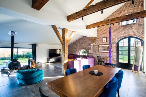 AUTHENTIQUE MAISON RENOVEE