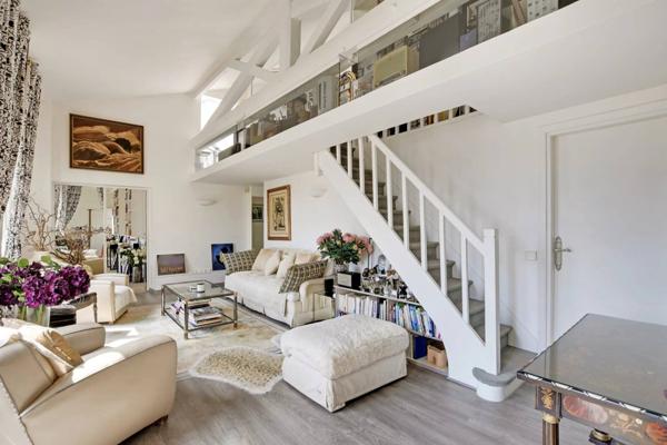 Appartement - loft avec extérieurs - Place Vendôme