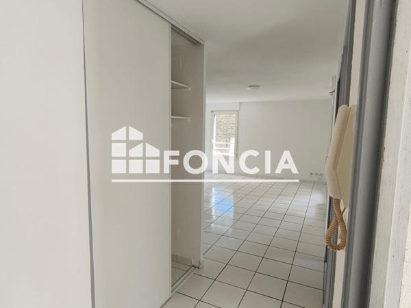Location Appartement 2 pièces 51.72 m² - 7 RUE DU CLOS Prades Le Lez 34730