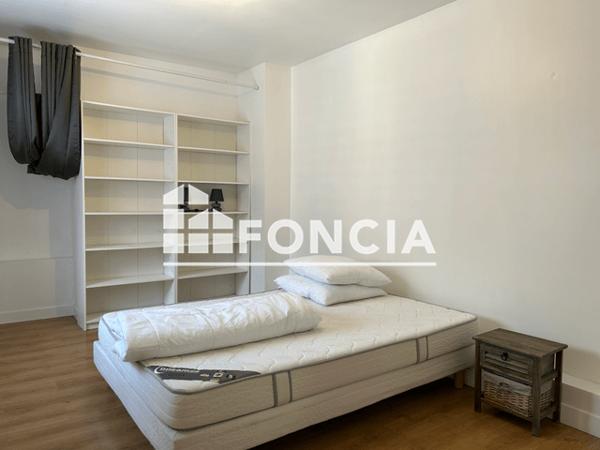 Location Appartement meublé 2 pièces 63.5 m² - Lisieux 14100
