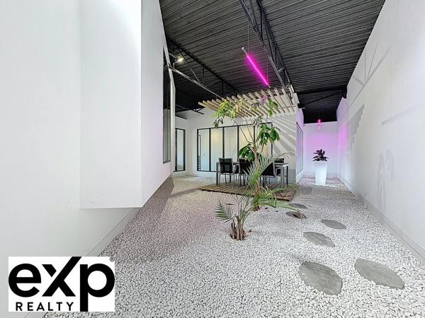 LOFT DE PRESTIGE À VENDRE MANTES-LA-JOLIE • 494m² • PISCINE • VUE COLLÉGIALE-5 chambres • Proche Paris train • 1 150 000 €