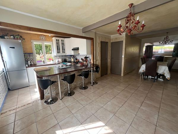 Maison Pontoise 5 pièce(s) 96 m2 €359 000 ** - Référence 10926