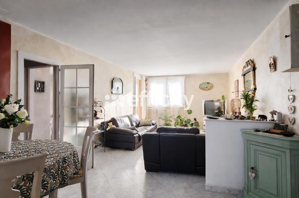 Appartement
         3 pièces
        - 68 m² 169 900 € *