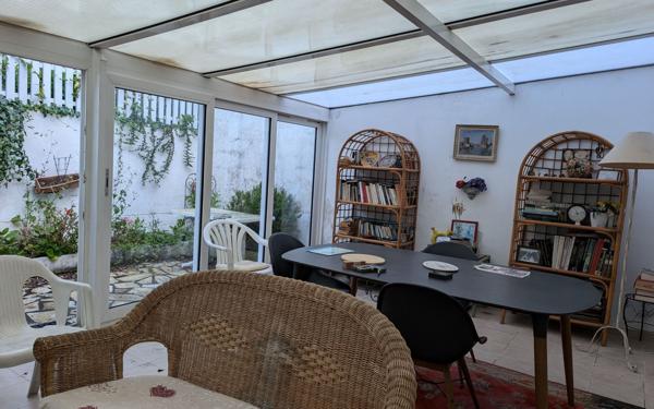 Maison à vendre    4 pièces •  Royan