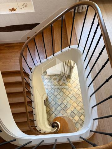 Maison St Martin D Ablois 8 pièce(s) 207 m2