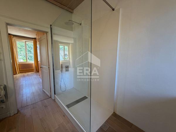Maison St Martin D Ablois 8 pièce(s) 207 m2