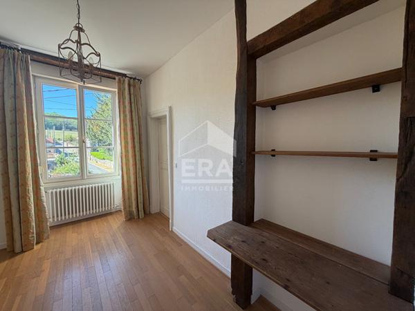 Maison St Martin D Ablois 8 pièce(s) 207 m2