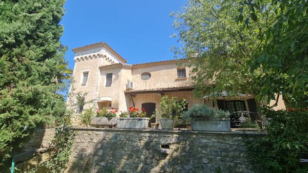 A vendre - Château rénové - Haute Provence