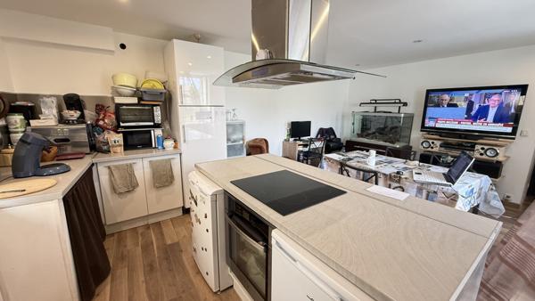 Aigueperse (63260) Viager occupé sans rente Monsieur 67 ans - Maison de ville Aigueperse