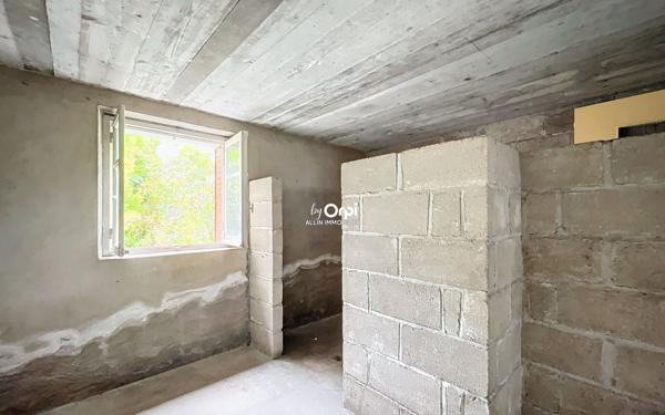 Maison à vendre    4 pièces •  Montluçon